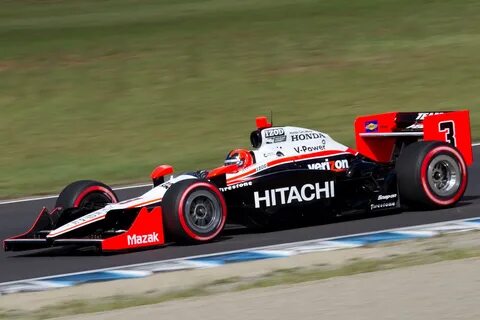 File:Helio Castroneves 2011 Indy Japan 300 Warm-up.jpg - Wik
