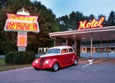 15 Classic Roadside Motels You Can Visit Along America's Hig