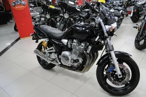 YAMAHA XJR1300 - арт.K00951 черный Классик/Naked230000 руб.