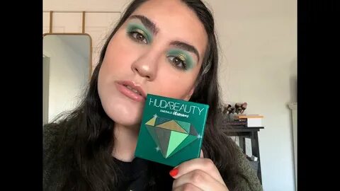 HUDA BEAUTY EMERALD OBSESSIONS Look + Review - YouTube
