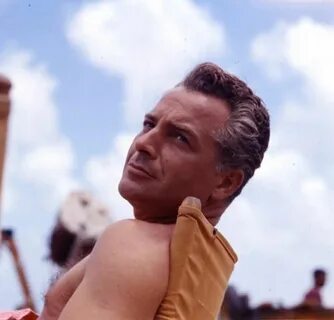 Rossano Brazzi Estilo