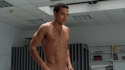 ausCAPS: Jesse Williams shirtless in The Sisterhood Of The T