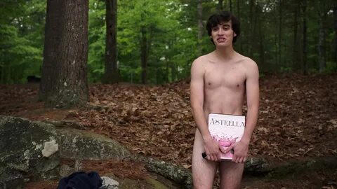 ausCAPS: Joey Bragg nude in Father Of The Year