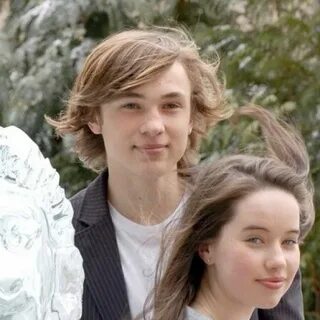 William Mosley & Anna Popplewell (played Peter and Susan in 