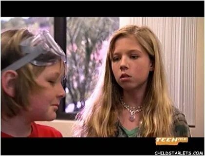 Jennette McCurdy (Zoey 101 Trisha Kurby) 2005 - Age 13 - Jen