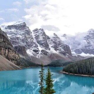 Banff National Park Lake Moraine - Lensdump