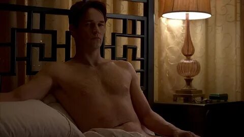 ausCAPS: Stephen Moyer nude in True Blood 5-09 "Everybody Wa