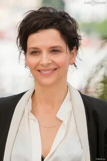 Juliette Binoche Pictures. Hotness Rating = 8.13/10