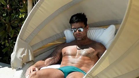 ölümcül ulaşılabilir Kül ricky martin speedo Boğaz arıza Örü