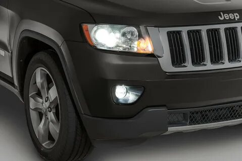 Quadratec LED Fog Lights Kit for 11-13 Jeep Grand Cherokee W