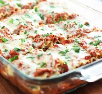 Cheesy Spinach Artichoke Lasagna Roll-Ups - JTA Wellness; Sa