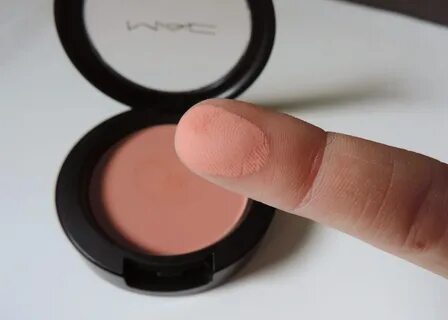 Simple Charm Beauty: MAC Melba Powder Blush + Dupe?