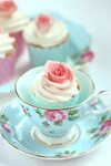 Buttercream Frosting Recipe & and an Untold Sugar Flower Sec