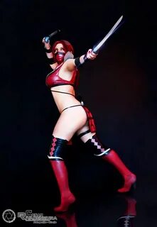 Skarlet (Mortal Kombat) **Umi Kani** - エ ロ コ ス プ レ