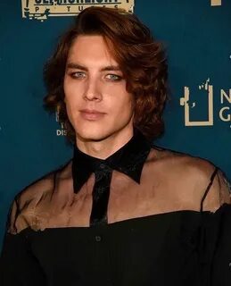 Pin by Sasha on Cody Fern Hot actors, American horror story,