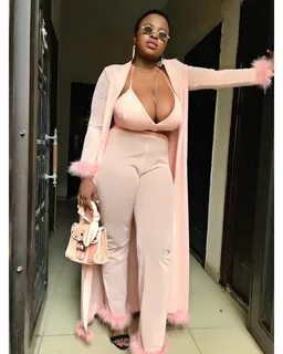Peace Olayemi 10 Sexiest Instagram Pictures: Biography, Age,