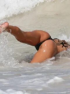 Delilah Belle Hamlin in black bikini n the beach in Tulum - 