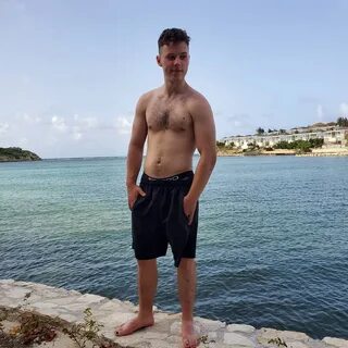 Famousmales Nolan Gould - Including Shirtless
