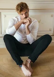 Boyd Holbrook exclusively for EGO Barefoot men, Ginger men