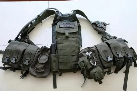 Pin by Yuriy Slavin on Bug Out Military gear tactical, Comba