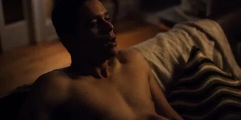 ausCAPS: Charlie Barnett nude in Russian Doll 1-06 "Reflecti