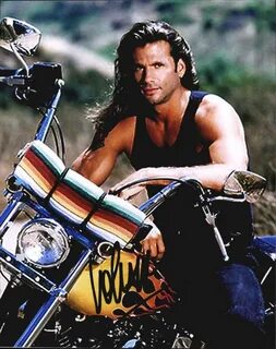 Lorenzo Lamas signed AUTHENTIC 8x10 Free Ship The Autograph 