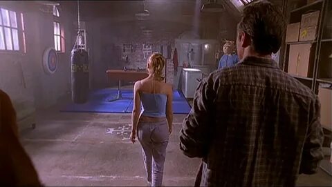 Buffy - 05x04 - Out of My Mind.mkv_000858.773.jpg ImageBan.r