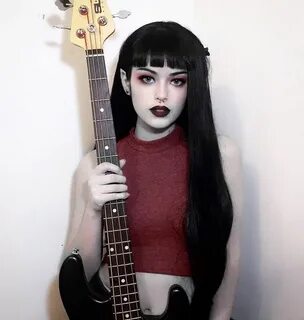 Pin by ⋊ 💎 on Faces Marceline cosplay, Cosplaystyle, Marceli