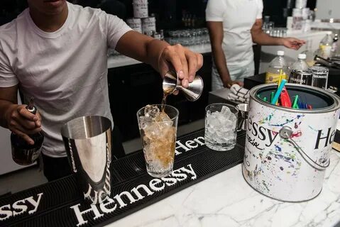 Booze Arts: Cognac King Hennessy collaborates with graffiti 