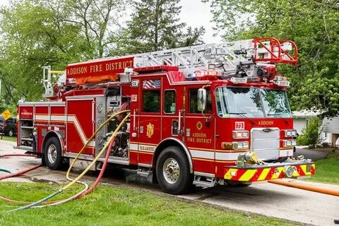 Addison (IL) Area Fire Apparatus at Garage Fire Fire apparat