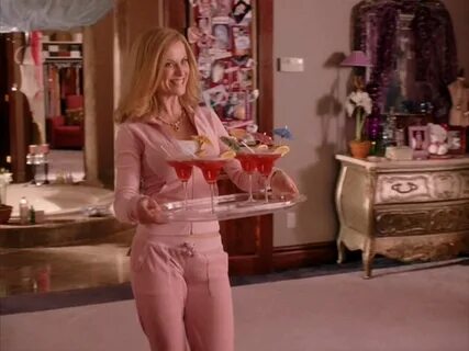 9 'Mean Girls' secrets revealed, from Amy Poehler’s fake boo