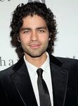 Adrian Grenier At Arrivals For Charity Photograph by Everett