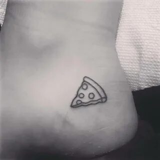 Pizza outline tattoo on the ankle.