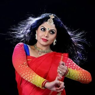 Asha Sarath Wiki, Biography, Age, Husband, Movies, Dance Vid