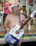 Pictures of Larry the Cable Guy