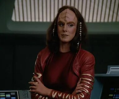 plaidshirtpicard : corpse-of-bandersnatch: Suzie Plakson as.