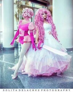Pink diamond and rose cosplay 💖 🌸 🌹 ✨ pink diamond: @kellykr