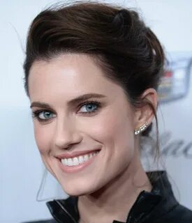 Allison Williams: 2018 Producers Guild Awards -18 GotCeleb