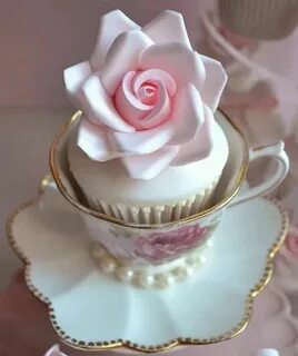 Dreamy Tea cup cake, Tea cup cupcakes, Tea party bridal show