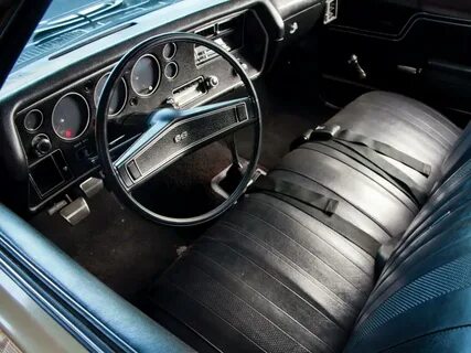 Интерьер Chevrolet Chevelle SS 454 Hardtop Coupe 1970 года в