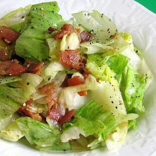 Polish Salata z Boczkiem Is the Best-Tasting Wilted Lettuce 