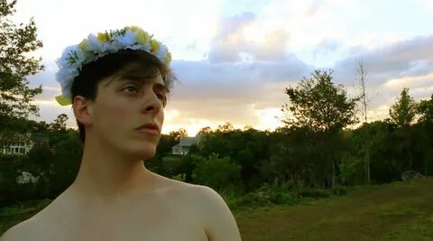 Thomas Sanders looking cute af