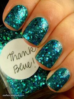 steffels. Blue glitter nails, Glittery nails, Glitter nail a