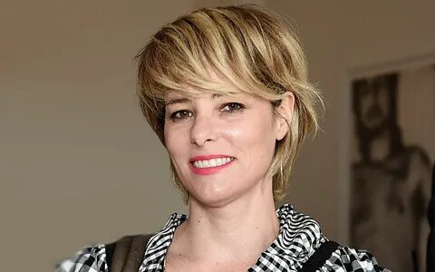 Actress Parker Posey Wiki, Bio, Age, Height, Affairs Parker 