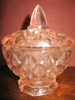 pink rose glass diamond pattern Candy dish / sugar bowl boyd