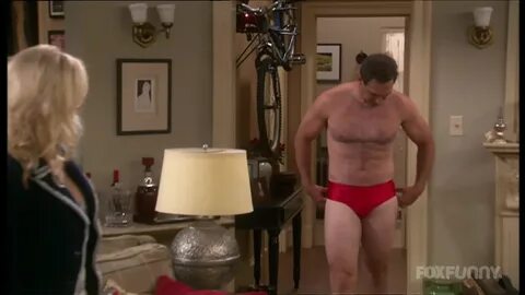 ausCAPS: Patrick Warburton shirtless in Rules Of Engagement 
