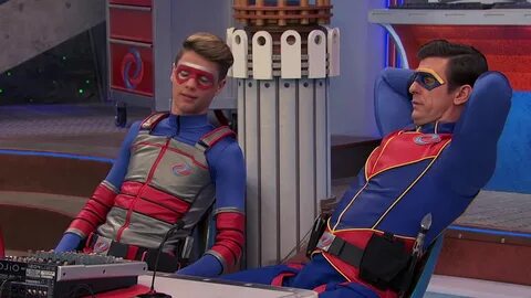 Henry Danger S04E16 / AvaxHome