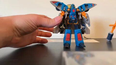 Transformers armada super-con blurr w/mini-con incinerator r