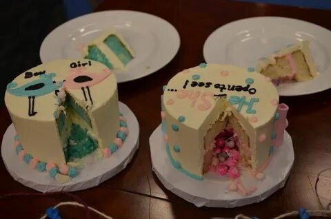 Gender reveal cakes! Gender reveal cake, Cupcake cakes, Gend