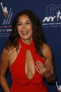 Teri Hatcher At New York Road Runners Night of Champions - C